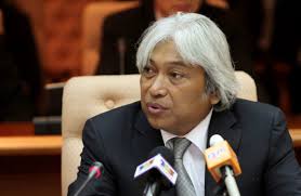 Sebelum dinaikkan ke jawatan gabenor bank pusat, rajan memegang jawatan ketua ekonomi di ifm. Gabenor Bank Negara Malaysia Umum Letak Jawatan