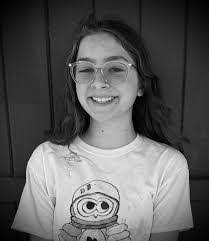 Annie Nickell's Instagram, Twitter & Facebook