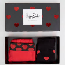Asos Valentine S Day Gifts For Him Happy Socks Valentine Gifts Gifts For Him