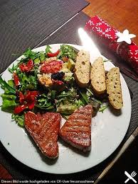 Thunfischsteak Mit Avocadosalat Von Fressmaschiene Chefkoch Thunfischsteak Essen Thunfischfilet Rezept