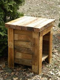 Pin By Brianna Millard On I Like Pinterest Pallet Night Stands Pallet Diy Wood Pallets
