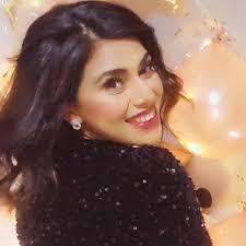 Models Needed for upcoming photoshoots Hi girls, im currently looking for  female Models. You do not need to have experience but lots of confidence.  You'll be trained by our team