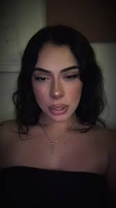 Victoria Xo Elylabella