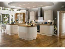 cuisine contemporaine ezy creme cuisine equipee design curved kitchen kitchen design images kitchen design