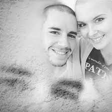 Die freundin von christian günter, fußballprofi vom sc freiburg, ist an krebs erkrankt. Christian Gunter Vom Sc Freiburg Rasiert Sich Eine Glatze