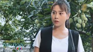 Vô tình gặp người yêu cũ và nam, thiên nga như phát điên khi bắt gặp long đang tìm mọi cách tiếp cận nam. Hfau5ufhl9jaam