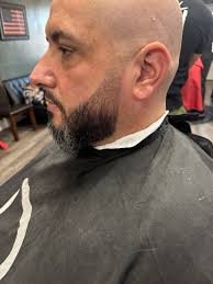 Book your Christmas cuts!