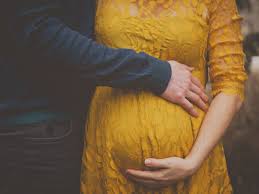 Early Signs Of Pregnancy: First Pregnancy Symptoms | Pampers Ca