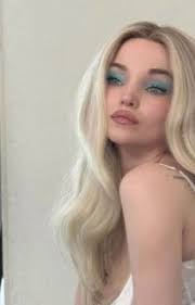 𝐛𝐢𝐫𝐝𝐬 • 𝐣𝐨𝐡𝐧 𝐛 𝐫𝐨𝐮𝐭𝐥𝐞𝐝𝐠𝐞