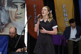 Welcome to the School of Rock!🎸🎤🎭 Students warmed up their singing  voices and put