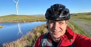 Kendal dad who took selfie while out bike riding died just an hour later