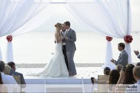 Look On Our Wide Range Of Cruise Wedding Packages Tailored To Your Tastes And Budget Choose Either W Beach Wedding Packages Cruise Wedding Cruise Ship Wedding