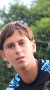 𝗟𝗮 𝗽𝗿𝗶𝗺𝗲𝗿𝗮 𝘃𝗲𝘇 𝗱𝗲 𝗖𝗮𝗿𝗱𝗼𝘇𝗮 Daniel Cardoza (04) se  entreno como invitado en la primera sesión de trabajo de nuestra #Selección  #Mayor El zurdo formado en Comunicaciones es parte de nuestra Selección #