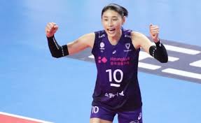 The league started in 1994. Volleyball Empress Kim Yeon Kyung Wins Most Votes In All Stars In V League Sportsbeezer