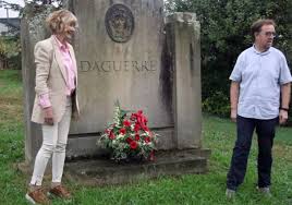 I recently started bodypainting. Heres my attempt at Miranda from Mass  Effect! Hope you like it! : rgaming