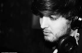 ELAS por ELES Productions