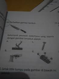 Keuntungan mekanik yang berhasil diperoleh pengendara sepeda, adalah kumpulan dari semua pesawat sederhana yang terdapat pada sebuah sepeda dan tersusun menjadi satu membentuk benda. Kelompok Pesawat Sederhana Yang Sejenis Dengan Gambar Tersebut Adalah Brainly Co Id