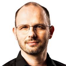 Ali Condah's Instagram, Twitter & Facebook