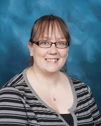 Kimberly Sharples's Instagram, Twitter & Facebook