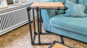Industrial design tisch mit rohren einfach selber bauen. Bauanleitung Diy Beistelltisch Laptopgestell Im Industrial Design