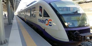 Το υπουργείο υγείας, σε έκτακτη ενημέρωση, τονίζει όσοι είναι άνω των 65 ετών και όσοι αντιμετωπίζουν αναπνευστικά προβλήματα ή καρδιολογικά, παιδιά να μην κινούνται στις περιοχές. Proastiakos Anastellontai Ta Dromologia Apo Anw Liosia Ews Korwpi Newmoney