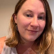 Emily Colon's Instagram, Twitter & Facebook