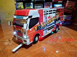 Ukuran truk asli ada divideo ya gaess. Miniatur Truk Oleng Tawakal Indonesia Canter P 42 Variasi Lampu Led Oleng Lazada Indonesia