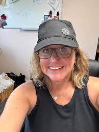 We received the best surprise all the way from TN! This hat will be the  perfect addition to our Halloween theme this year.❤️