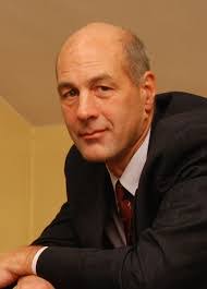 Alan Fraser's Instagram, Twitter & Facebook