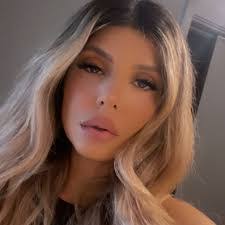 Grace Ortiz's Instagram, Twitter & Facebook