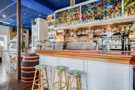 Les restaurants spécialisés en viandes et grillades se multiplient à paris. La Creole Restaurant Traiteur Antillais Paris Caffe Creole