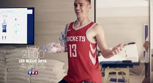 L'objectif principal pour cette saison 2018, fixé par la fédération française de football, est de préparer la coupe du monde en russie et de faire partie du dernier carré de la compétition. Tf1 A Devoile La Bande Annonce De Son Docu Sur Le Mondial Des Bleus Et Ca Promet D Etre Tres Fort Causerie