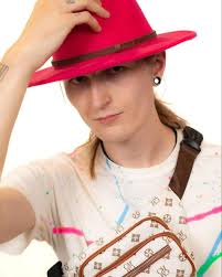 I. Am. A. Model☝🏼 • • 🚶🏼Agency