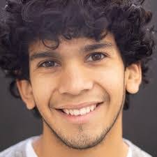 Julian Escobar's Instagram, Twitter & Facebook