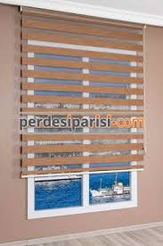 Zebra perdeler yatay şeritlerden oluşurken, stor perdeler ise tek parça olarak tasarlanmıştır. Zebra Perde Modelleri Ve Fiyatlari Perdesiparisi Com