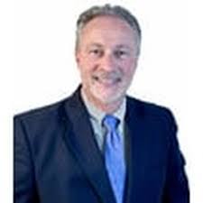 Robert Kreitz's Instagram, Twitter & Facebook