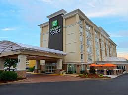 Featuring a restaurant, a gym and a jacuzzi, hampton inn virginia beach oceanfront north offers accommodation in virginia beach boardwalk district, 1.4 km from virginia beach boardwalk. Hampton Hotels Top 20 Hotels In Hampton Va By Ihg Price From Usd 99 74