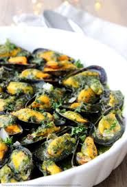 Moules Au Four Au Beurre Persille Les Epices Rient Recettes De Cuisine Recette Moules Recette Poisson Facile