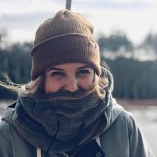 Juliana Albert (@JulianaAlbert17)