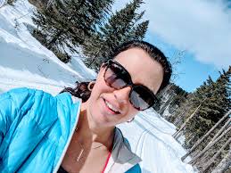 Yoga with a skiing twist for a fun mashup