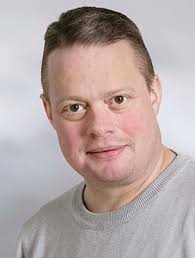 Lars Andersen, Servicemedarbejder