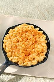 Spicy Macaroni And Cheese Life As A Strawberry Recipe Spicy Cheese Recipes Food