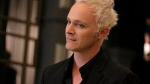 Roswell, New Mexico Season 2 Casts David Anders