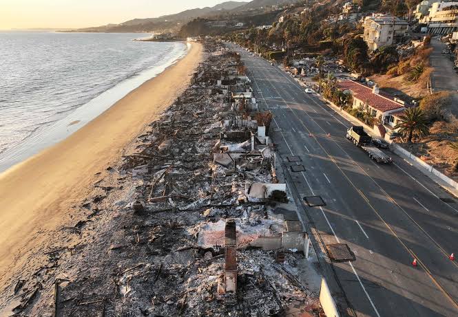 Powerball winner Edwin Castro utilizes $2 billion lottery fortune in  helping rebuild fire-scorched Altadena | Mint