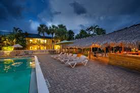 See more of inn of naples on facebook. Naples Garden Inn Inexpensive Motel In Naples Fl