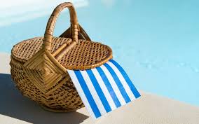 Try the old version at old.scrolller.com. A Poolside Picnic For Summertime Fun