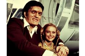Frequently entertaining and grandiloquent in equal measure, moonraker's overblown excess is a total joy. Moonraker James Bond The Gq Guide British Gq British Gq