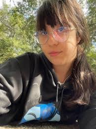 Nancy Borges's Instagram, Twitter & Facebook