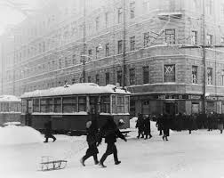 1942 или страшный год блокады. Blokada Leningrada