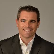 Edward Nahigan's Instagram, Twitter & Facebook